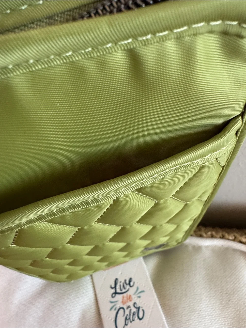 Lug Tandem Zip SE Grass Green Quilted Wristlet/cell phone Wallet-